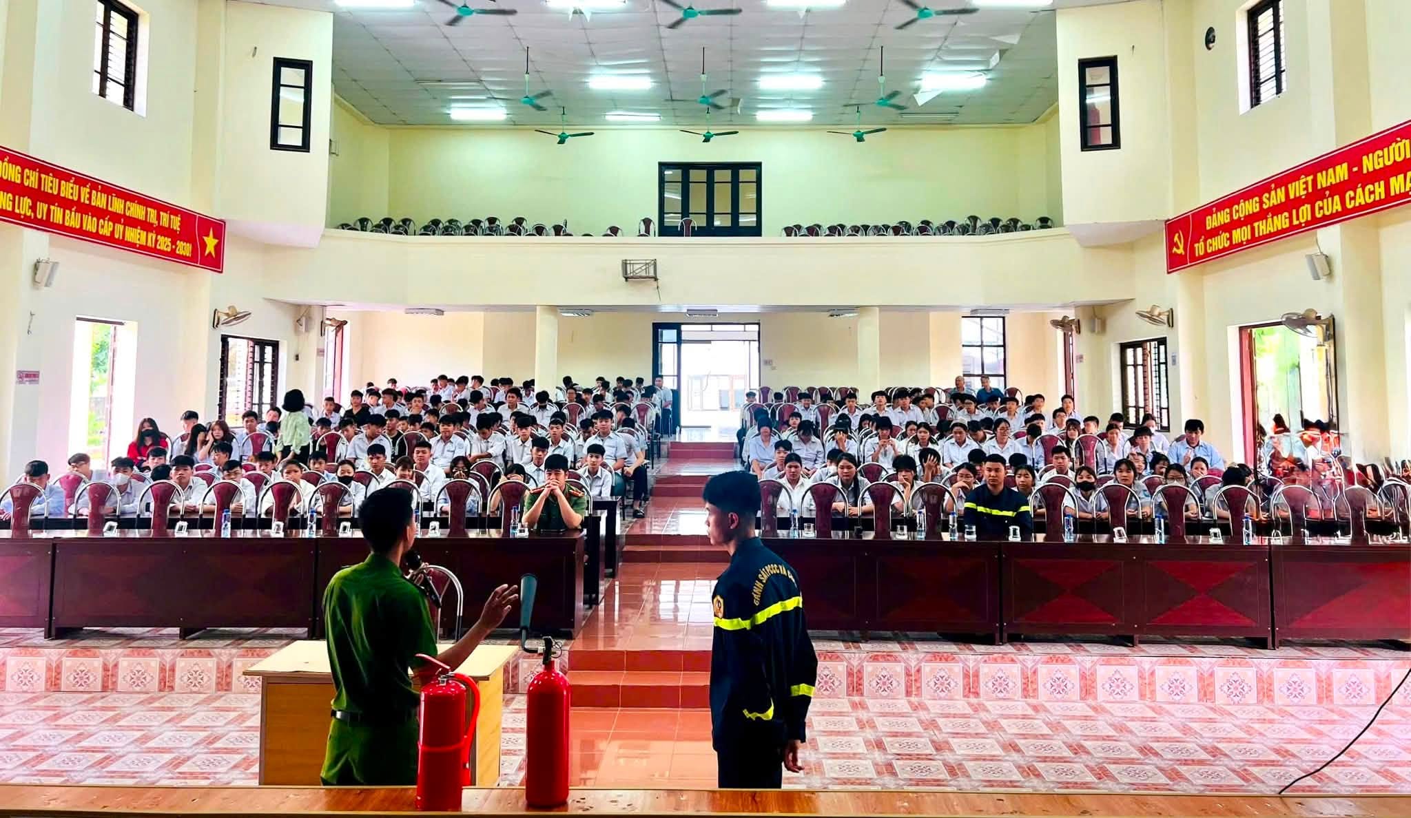 TUẦN SINH HOẠT CHÍNH TRỊ ĐẦU KHÓA - HỌC SINH TRUNG CẤP KHÓA 45 – NĂM HỌC 2026–2027